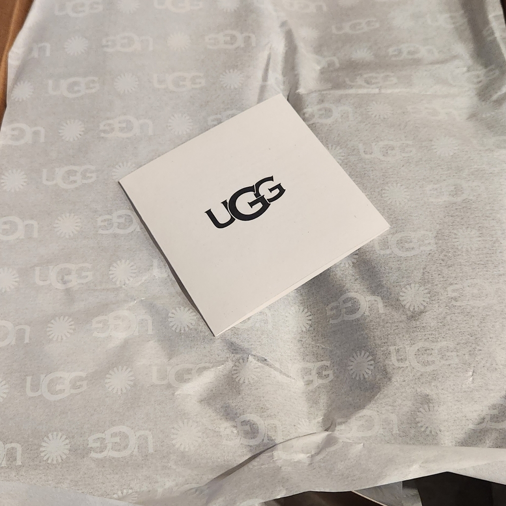 New In Box! UGG- Fluff Yeah Bling Slide - Black - Picture 10 of 10